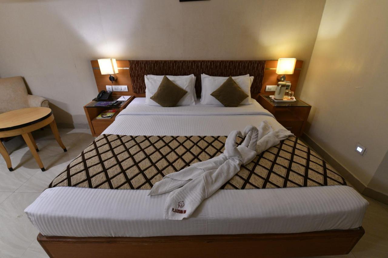 Pla Krishna Inn Tiruchirappalli Exterior foto